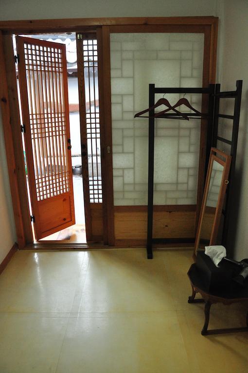 Hueahn Hanok Guest house Seoul